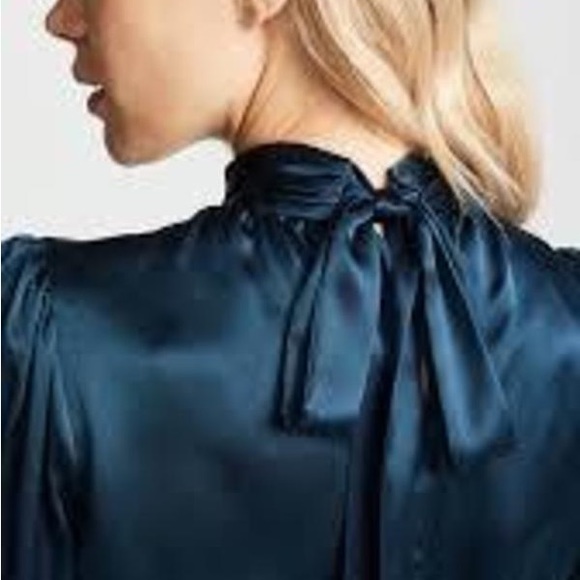 Veronica beard silk CHILTON BLOUSE size 8 - Picture 2 of 5